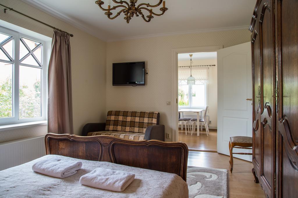 Posti Hostel Kärdla 外观 照片