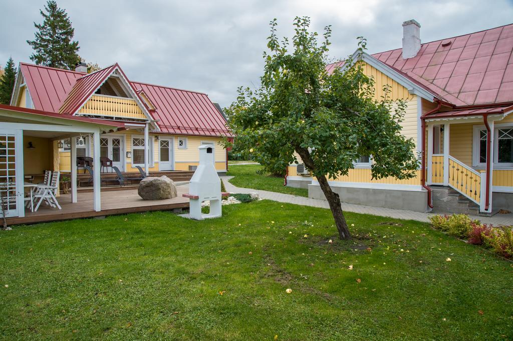 Posti Hostel Kärdla 外观 照片