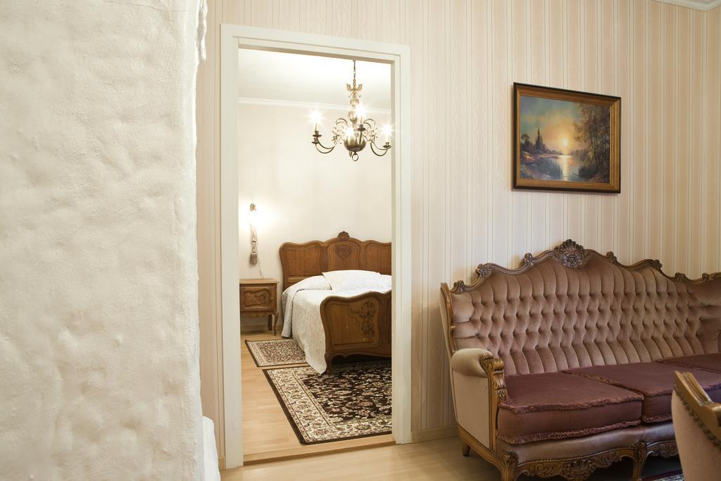 Posti Hostel Kärdla 外观 照片