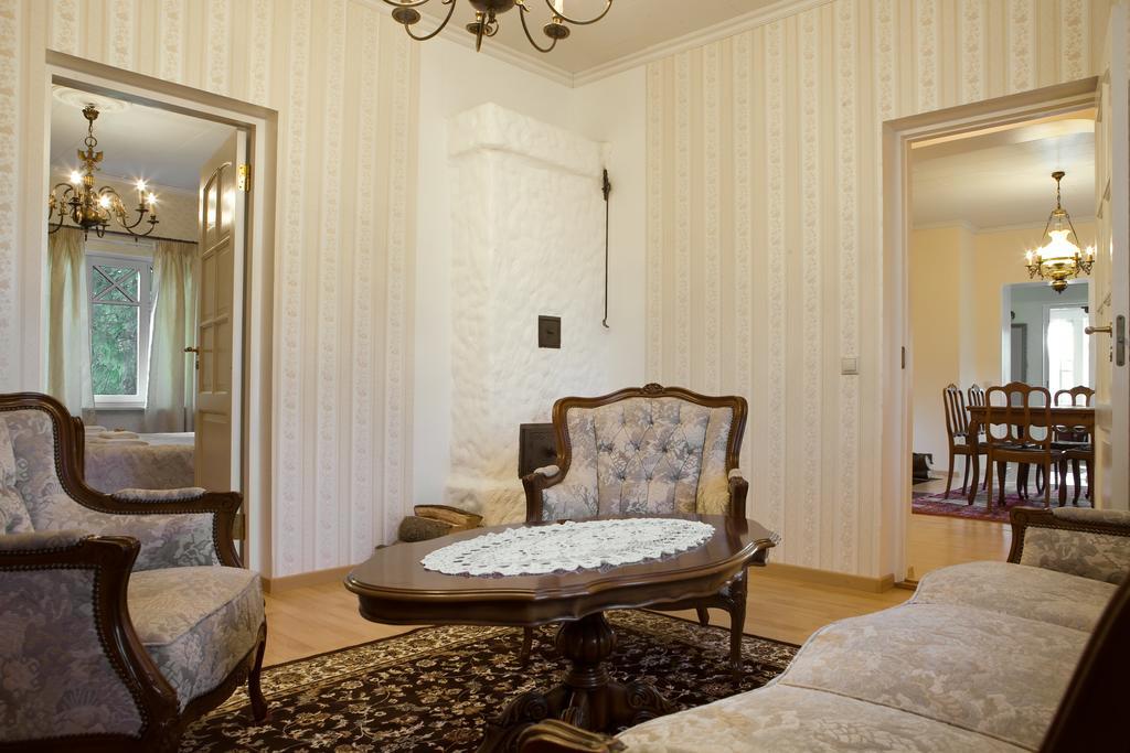 Posti Hostel Kärdla 外观 照片